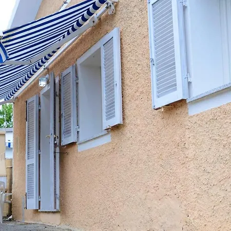 Comfortable House In La Pila With Terrace And Parking Casa vacanze