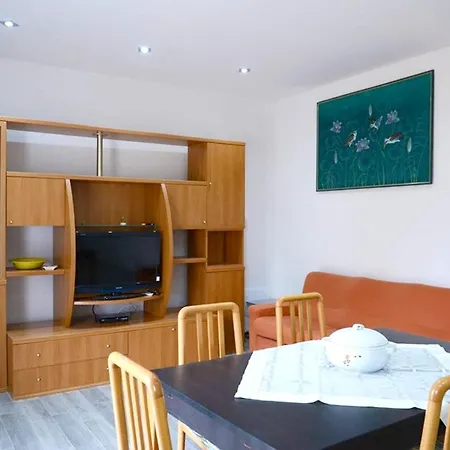 Comfortable House In La Pila With Terrace And Parking Дом отдыха *